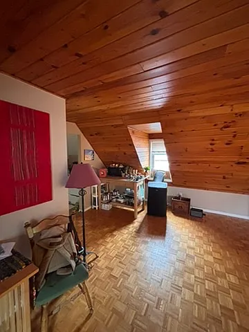 488 Gilmour St #3 — Photo 3