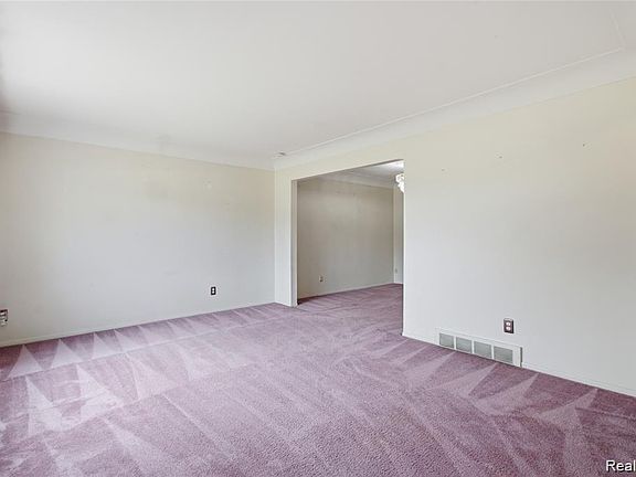 2nd image of 11721 Robinwood Blvd