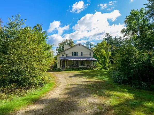 24 Mowrey Road, Jamaica, VT 05343