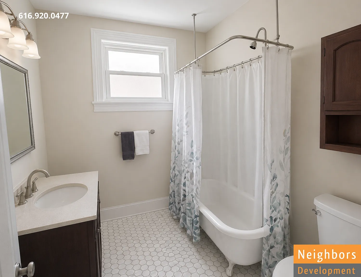 672 Kellogg St SE - 672 — Photo 2