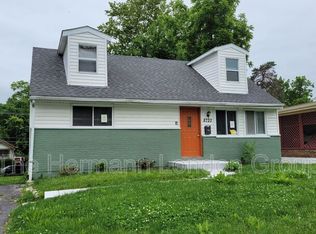 8720 Marcella Ave, Saint Louis, MO 63121