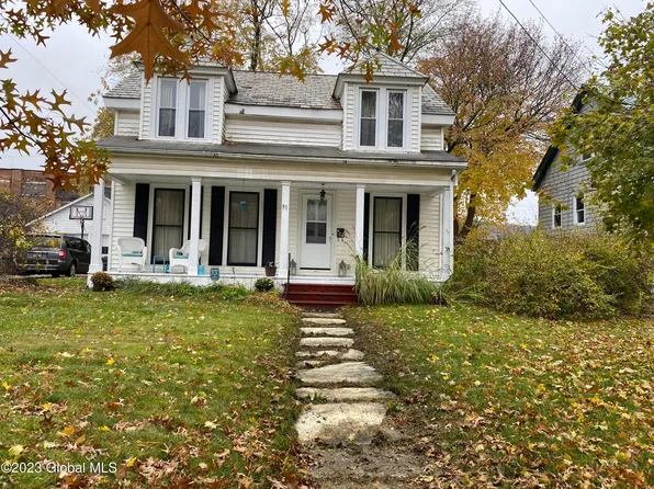 91 Church St Street, Hoosick Falls, NY 12090
