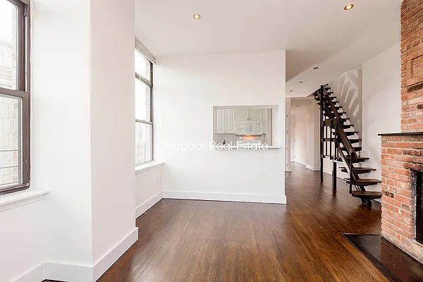 Rented by Mirador Real Estate | media 11