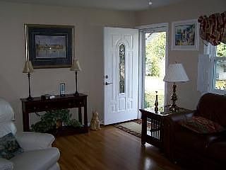 5th image of 1424 Arlington Dr