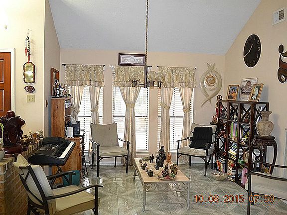 4th image of 8603 Cypress Garden Dr