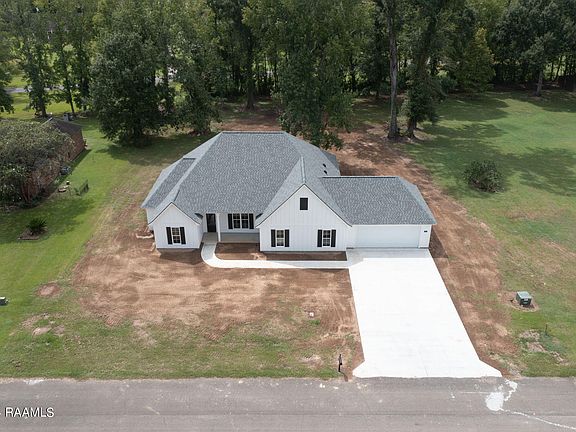 3rd image of 132 Nottingwood Ct