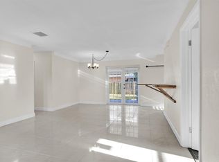 1821 Montague St, Lake Worth, FL 33461
