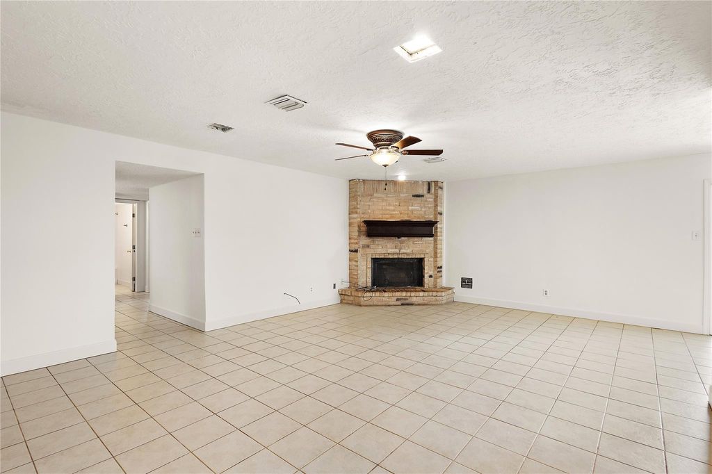 Apartment in Pasadena, Harris - View 5
