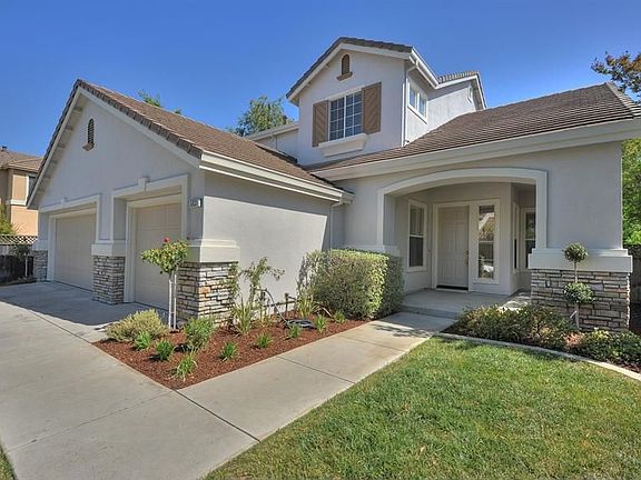 2nd image of 5831 Vitero Way