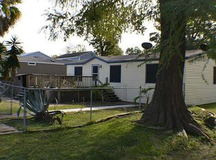 4102 Covert St, Bacliff, TX 77518
