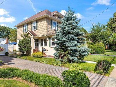 292 E Chester Street, Valley Stream, NY, 11580