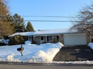 1207 Orchard Rd, Lititz, PA 17543