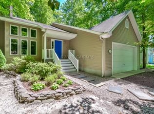 85 Windjammer Rd, Ocean Pines, MD 21811