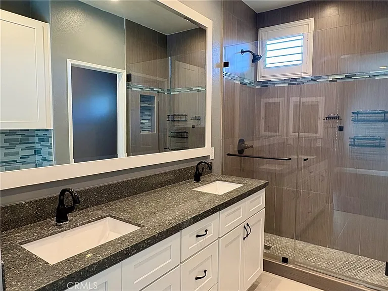 17 Lucente Ln — Photo 21