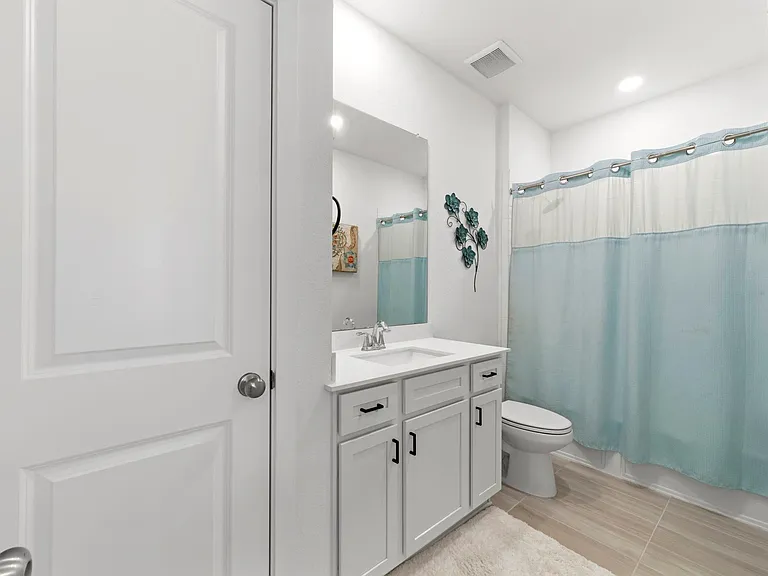 21235 Doubtful Canyon Dr — Photo 23