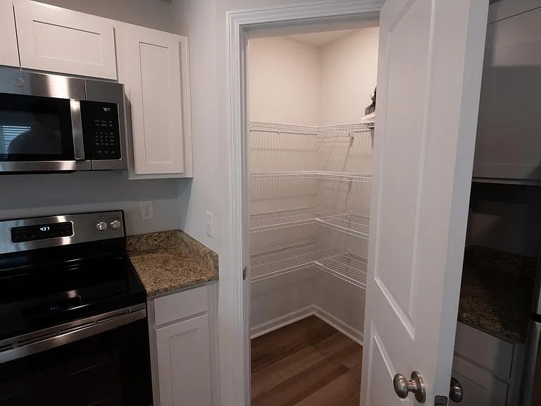 2781 Prince Charles Ct — Photo 7