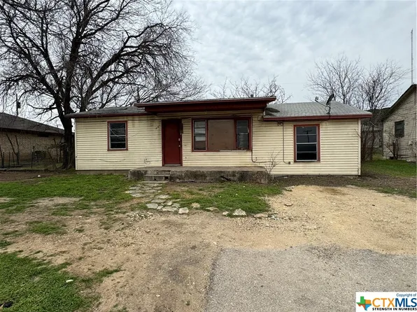 807 N 1st St, Copperas Cove, TX 76522