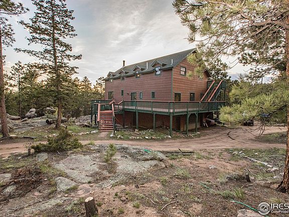 3rd image of 119 Bierstadt Ct