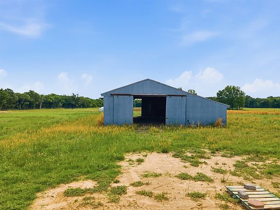 5th image of 1 County Road 3160