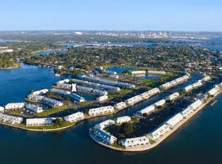 5023 Starfish Dr SE APT B, Saint Petersburg, FL 33705