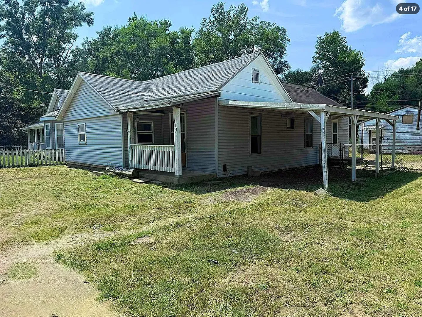 Now Available! - $590 Month / $900 Down — Photo 2