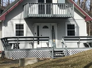 971 Lakeside Dr, Effort, PA 18330