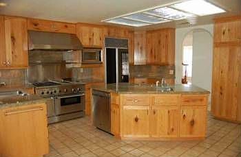 5th image of 1128 Pasadero Dr