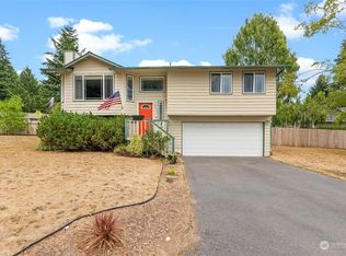 6800 Skyview Pl NW, Bremerton, WA 98311