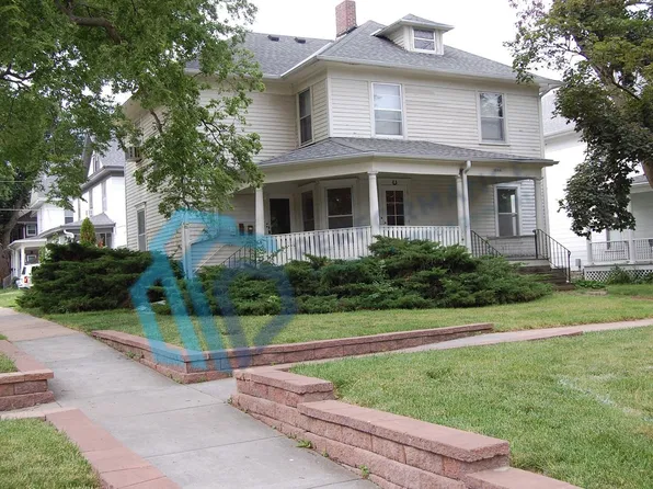 1345 B St #B, Lincoln, NE 68502