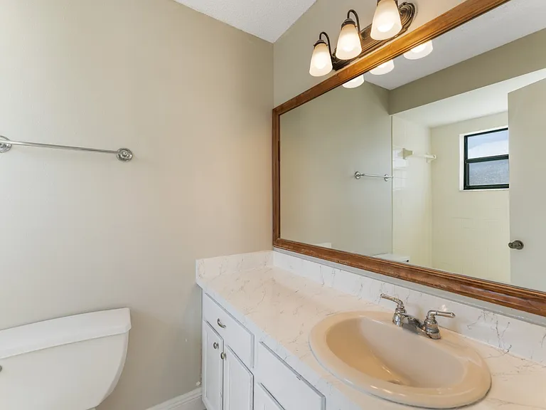 5201 Bellefield Dr — Photo 14