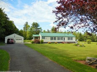 405 Williams Rd, Newport, ME 04953