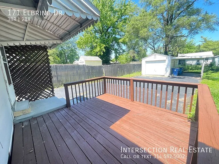 171 Elbring Dr — Photo 16