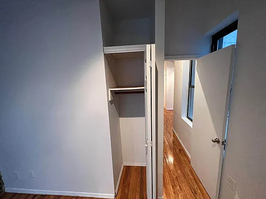 Rented by Best Apartments North Inc | media 49