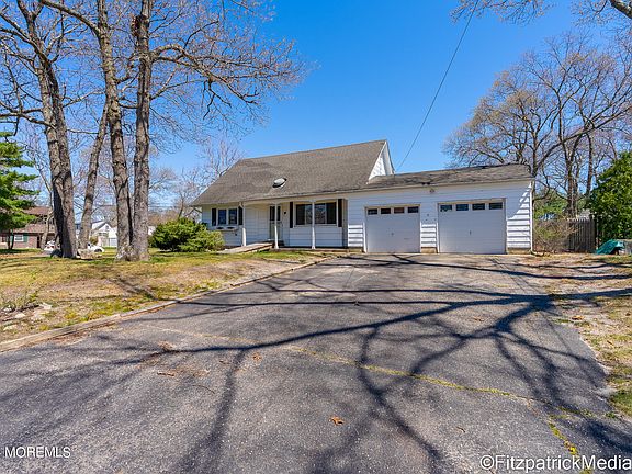 2nd image of 85 Beechtree Drive