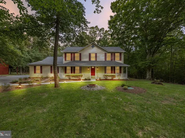 13565 Meadow Ct, Hughesville, MD 20637
