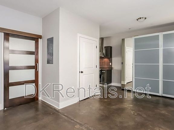 5th image of 1300 Dekalb Ave NE #211