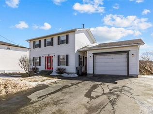1611 Topsail Road, Paradise, NL A1L1S7