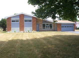 218 Eden Ln, Rochester, NY 14626