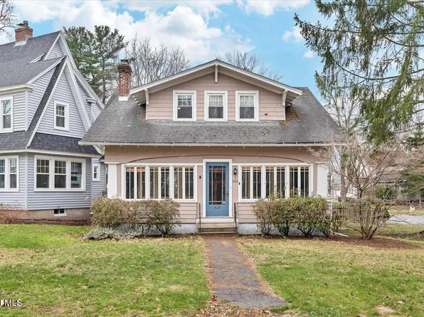 2100 Grand Boulevard, Schenectady, NY 12309