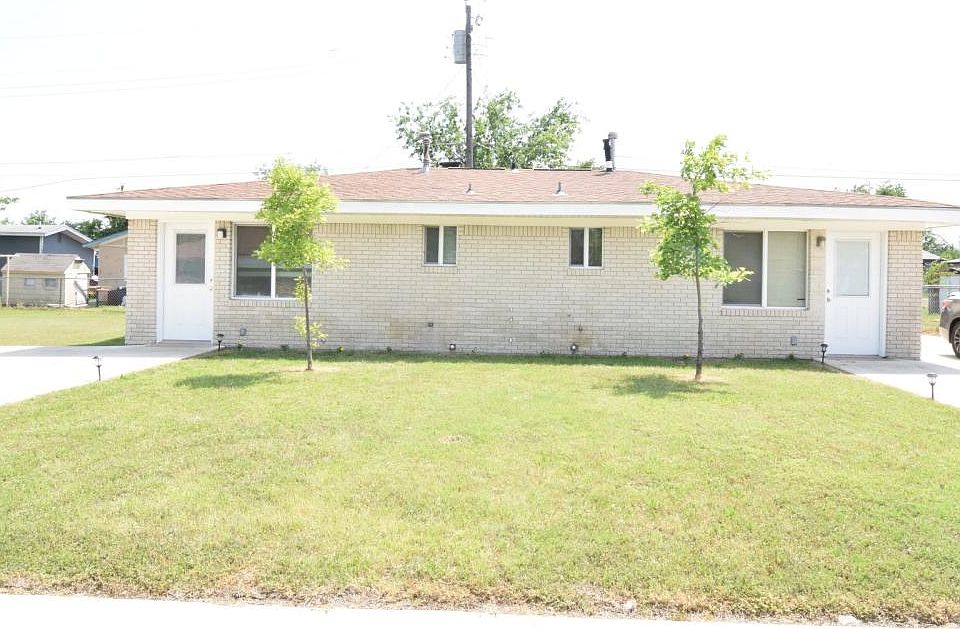 1st image of 210 Ronald Dr #A