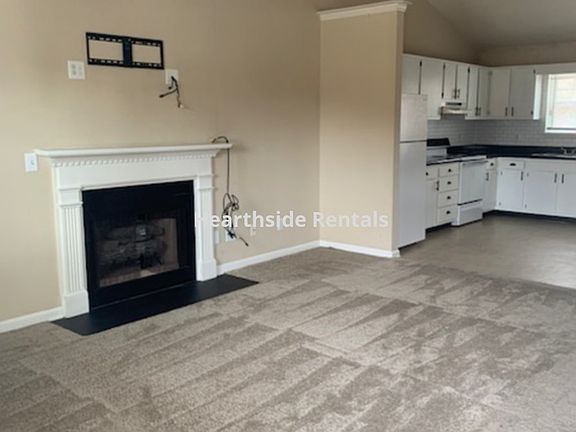 3rd image of 4116A Bridge Ct