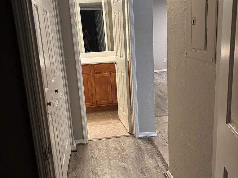 8787 E Mountain View Rd #1082 — Photo 27