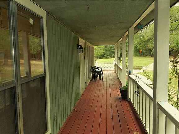 3rd image of 1019 County Road 1300