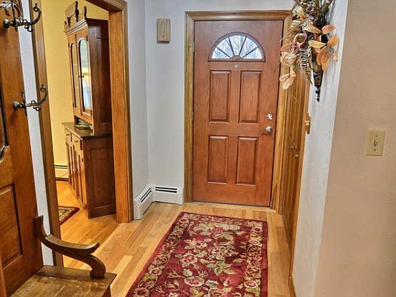 5th image of 2915 Marian Ave