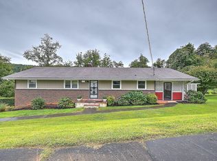 1606 Scenic Dr, Elizabethton, TN 37643