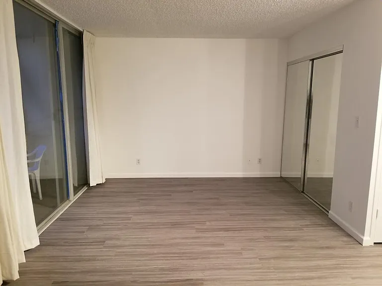 1025 Kalo Pl #901 — Photo 4