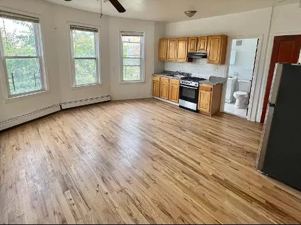 1711 Taylor Ave, Bronx, NY