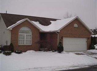 113 Royal Troon Dr SE, Warren, OH
