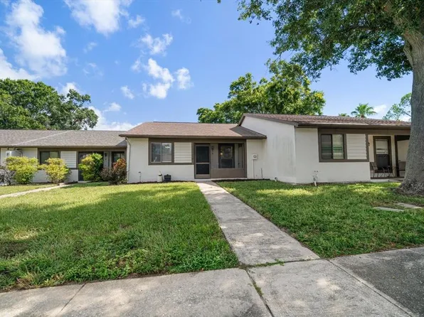 2165 Corbin Pl APT E, Palm Harbor, FL 34683
