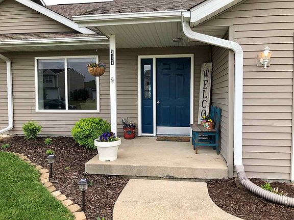 2nd image of 317 James Blvd